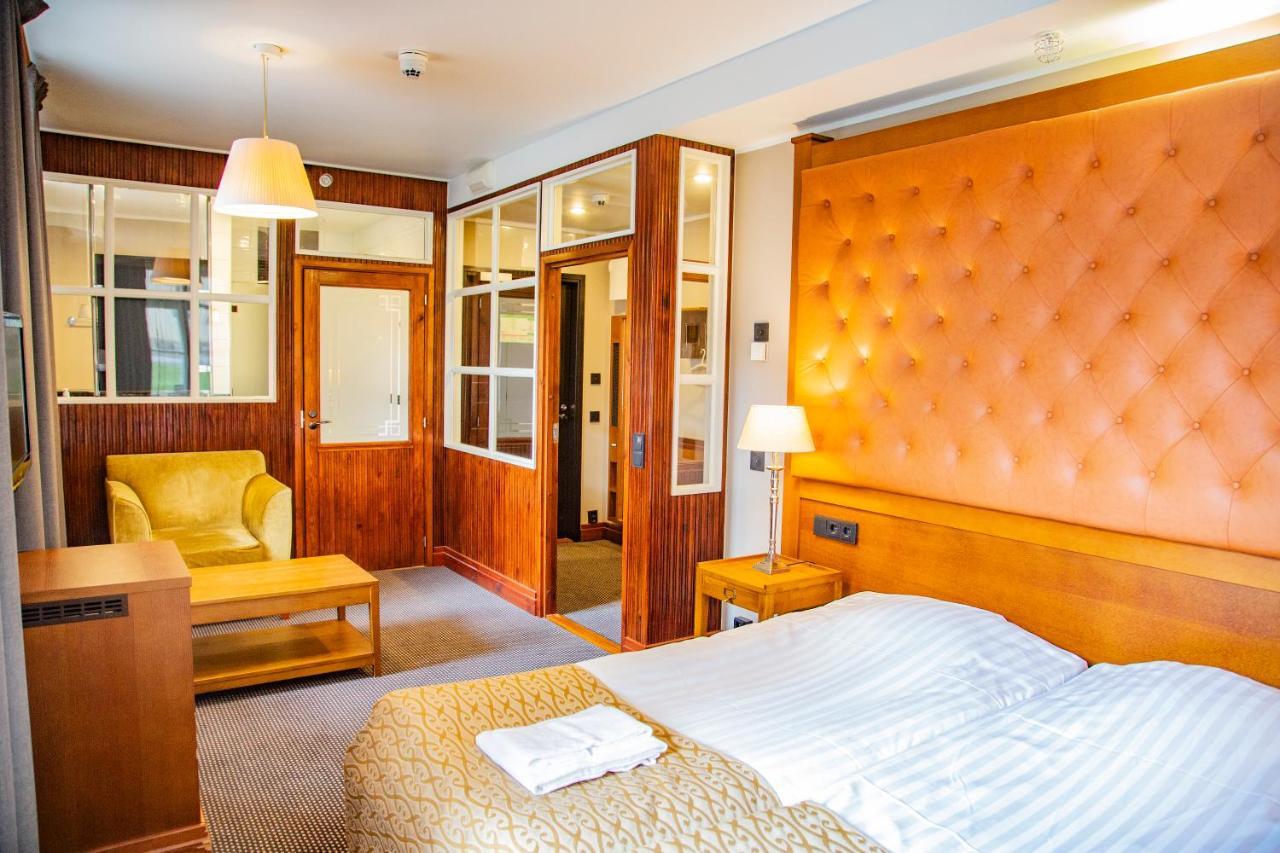 Billnaesin Ruukki Hotel Kültér fotó